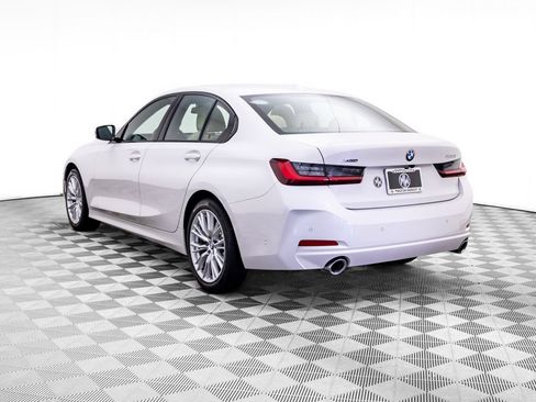 Used 2023 BMW 330i xDrive Sedan w/ Parking Assistance Package AWD/4WD image 4