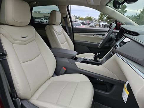 New 2025 Cadillac XT5 Premium Luxury w/ Technology Package image 24