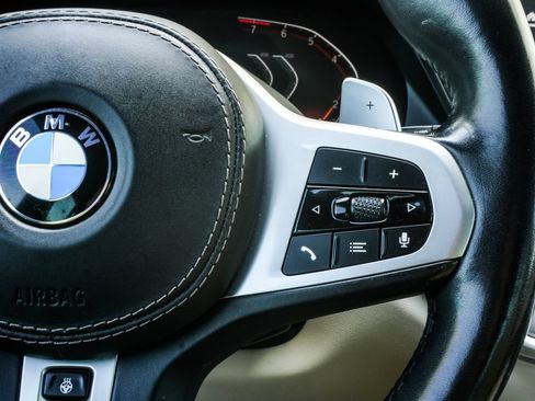 Used 2020 BMW X7 xDrive40i w/ M Sport Package AWD/4WD image 31