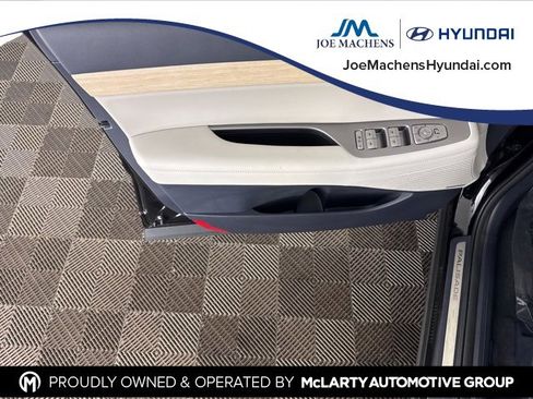 Certified 2025 Hyundai Palisade Limited image 23