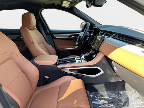 New 2026 Jaguar F-PACE R-Dynamic S AWD/4WD image 7