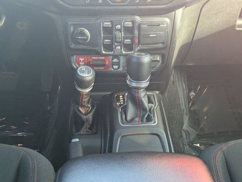 Certified 2021 Jeep Wrangler Unlimited Rubicon image 17