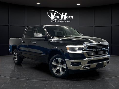 Used 2022 RAM 1500 Laramie AWD/4WD image 1
