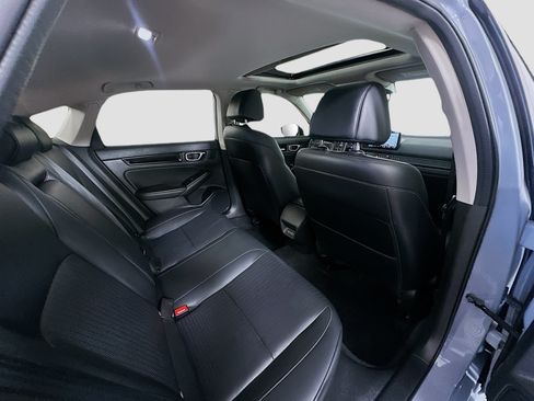 Used 2022 Honda Civic Touring image 28