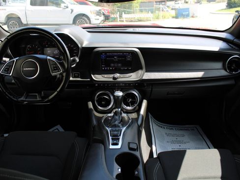 Used 2022 Chevrolet Camaro LT RWD image 14