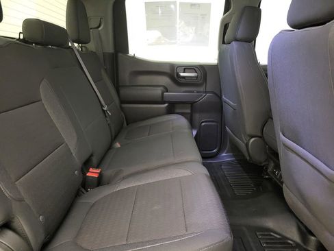 Used 2020 Chevrolet Silverado 1500 LT w/ Convenience Package image 40