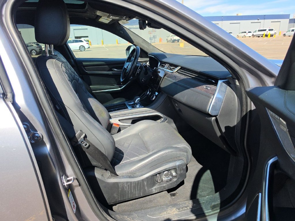 Used 2021 Jaguar F-PACE S AWD/4WD image 6