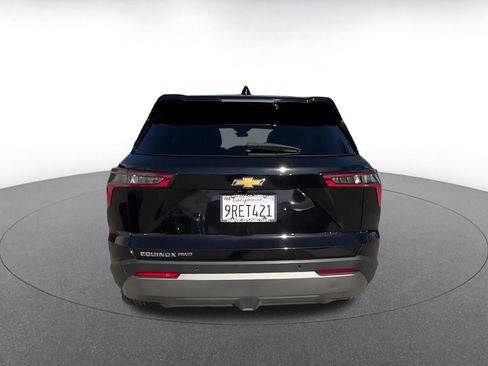 Used 2025 Chevrolet Equinox LT image 12