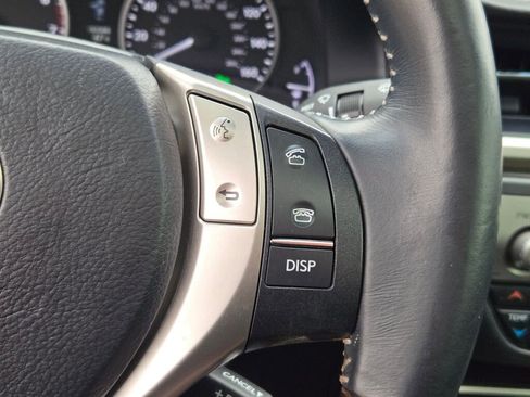 Used 2013 Lexus ES 350 w/ Luxury Pkg image 28