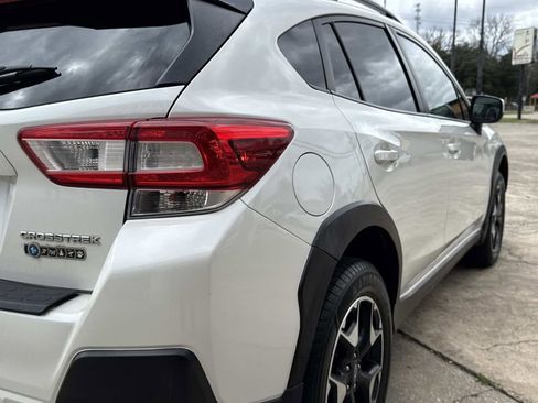 Used 2019 Subaru Crosstrek 2.0i Premium image 14