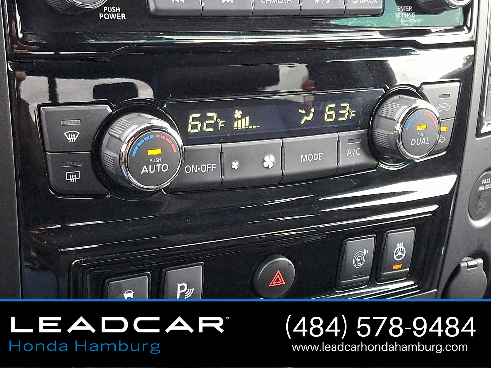 Used 2023 Nissan Titan PRO-4X w/ Pro-4x Convenience Package AWD/4WD image 16