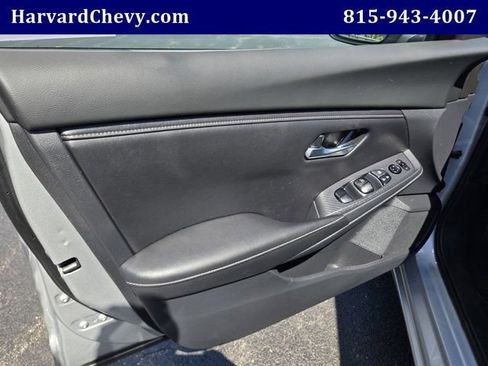 Used 2022 Nissan Sentra S FWD image 31