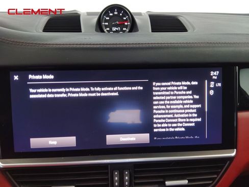 Used 2022 Porsche Cayenne S image 18