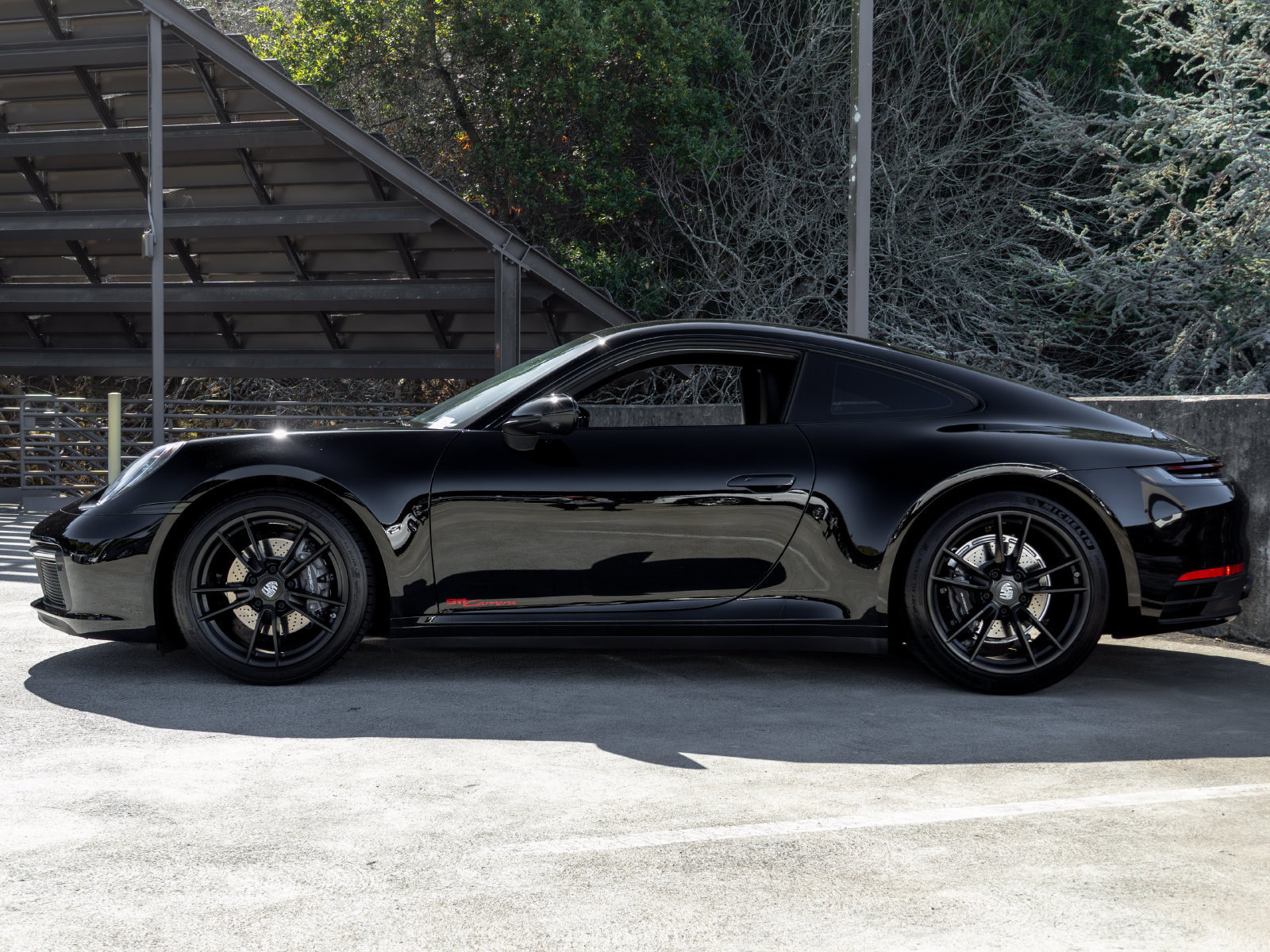 Certified 2021 Porsche 911 Carrera RWD image 2
