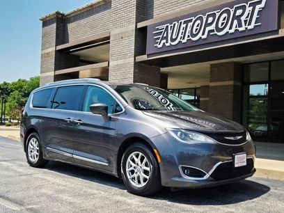Used 2020 Chrysler Pacifica Touring-L
