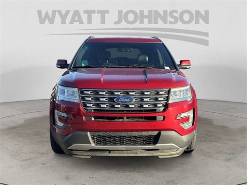 Used 2016 Ford Explorer Limited image 8