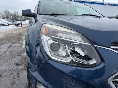 Used 2017 Chevrolet Equinox LT image 9