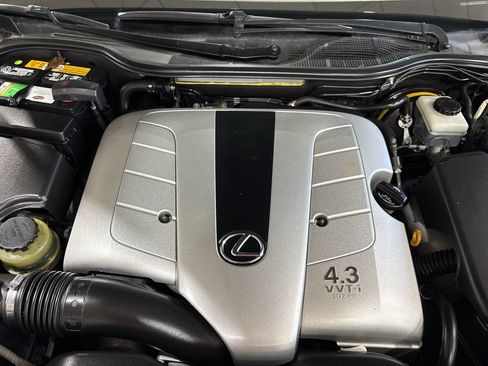 Used 2003 Lexus LS 430 RWD image 24