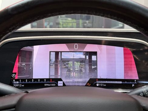 Used 2022 Cadillac Escalade Sport w/ LPO, ONYX Package RWD image 17