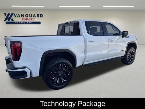 Used 2022 GMC Sierra 1500 AT4 w/ AT4 Premium Package AWD/4WD image 3