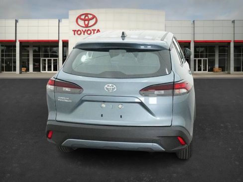 New 2026 Toyota Corolla Cross L image 17