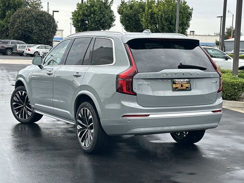 New 2026 Volvo XC90 B6 Ultra w/ Protection Package image 5