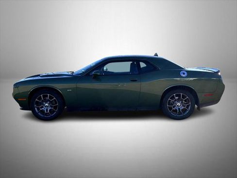 Certified 2018 Dodge Challenger GT w/ Driver Convenience Group image 8