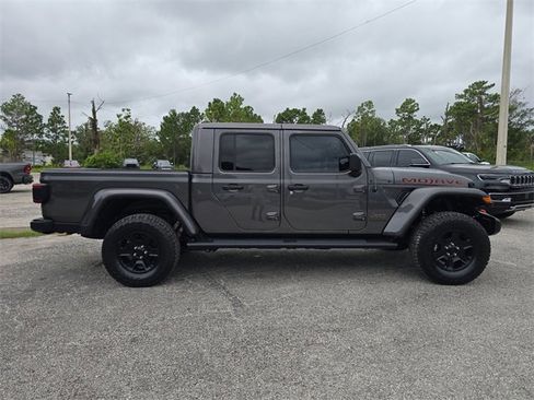 Certified 2021 Jeep Gladiator Mojave image 6