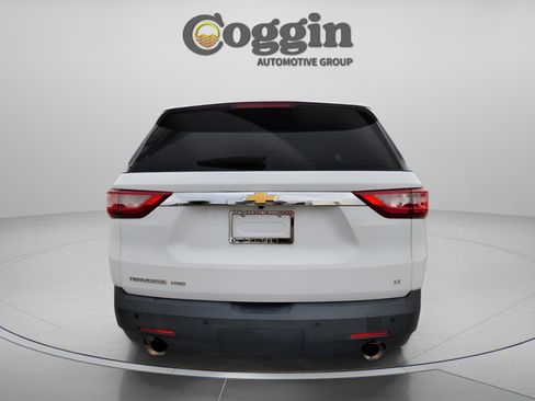 Used 2019 Chevrolet Traverse LT image 3