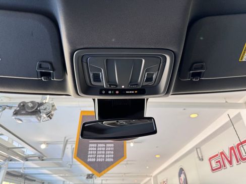 Certified 2025 Chevrolet Silverado 2500 LT image 26