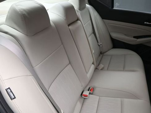 Used 2021 Nissan Altima 2.5 SL image 32