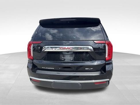 Used 2023 GMC Yukon XL SLT w/ SLT Luxury Package AWD/4WD image 7