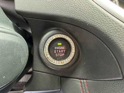 Used 2020 Subaru Impreza 2.0i Sport image 17