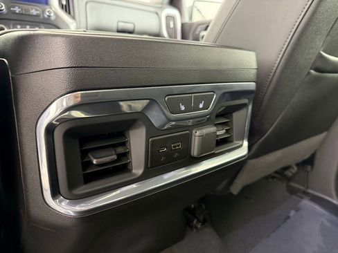 Used 2019 Chevrolet Silverado 1500 LTZ w/ LTZ Premium Package AWD/4WD image 38