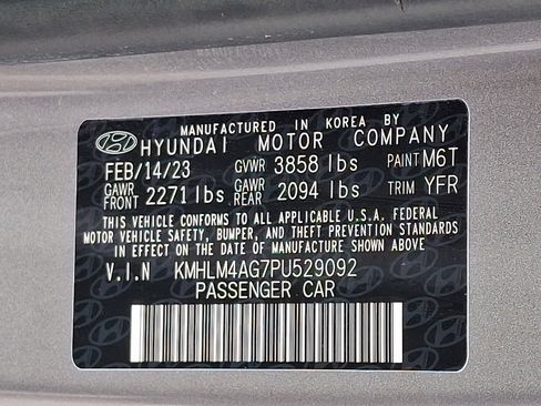 Used 2023 Hyundai Elantra SEL FWD image 28