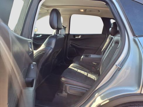 Used 2022 Ford Escape SEL w/ SEL Stealth AWD Package image 35