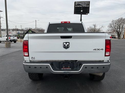 Used 2018 RAM 2500 Tradesman w/ Chrome Appearance Group image 4