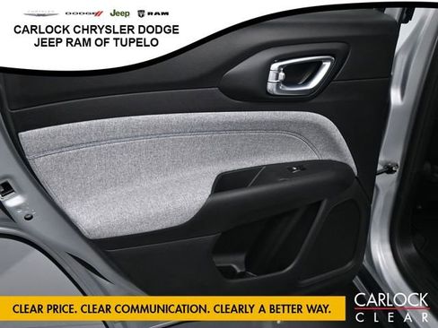 New 2026 Jeep Compass Latitude image 29