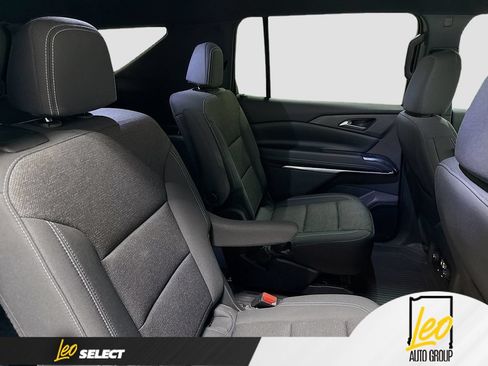Used 2026 Chevrolet Traverse LT w/ LPO, Floor Liner Package FWD image 31