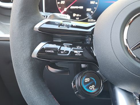 New 2026 Mercedes-Benz GLC 43 AMG 4MATIC image 28