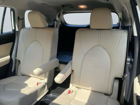 Certified 2025 Toyota Highlander XLE AWD/4WD image 15