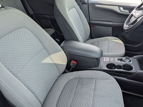 Used 2021 Ford Escape SE w/ SE Sport Appearance Package image 10