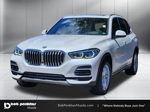 Used 2022 BMW X5 xDrive40i w/ Executive Package AWD/4WD image 23