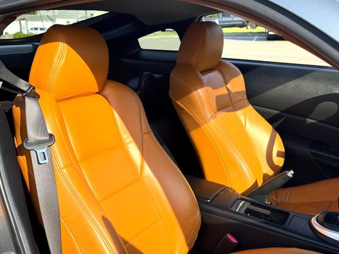Used 2006 Nissan 350Z Track w/ (N93) Cargo Convenience Pkg image 22