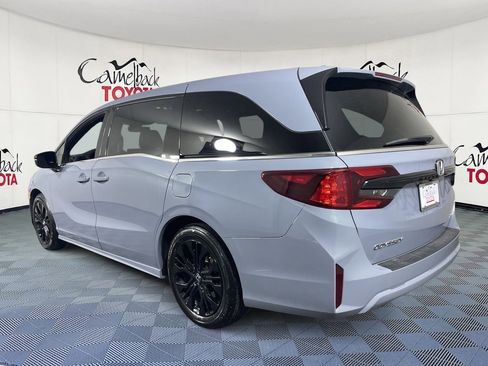 Used 2025 Honda Odyssey Sport-L image 5