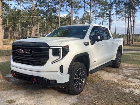 New 2026 GMC Sierra 1500 AT4 w/ AT4 Premium Package image 9
