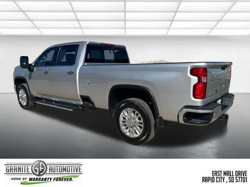 Used 2020 Chevrolet Silverado 3500 High Country AWD/4WD image 4