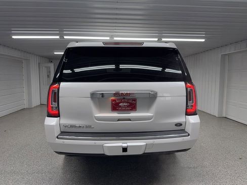 Used 2017 GMC Yukon XL Denali w/ Open Road Package image 5