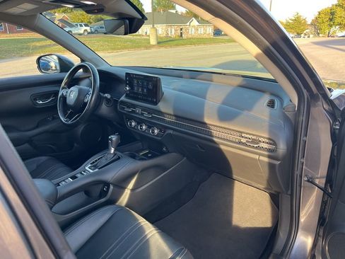 Used 2023 Honda HR-V EX-L image 23