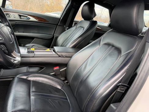 Used 2019 Lincoln MKZ Reserve w/ Reserve Plus Package image 10